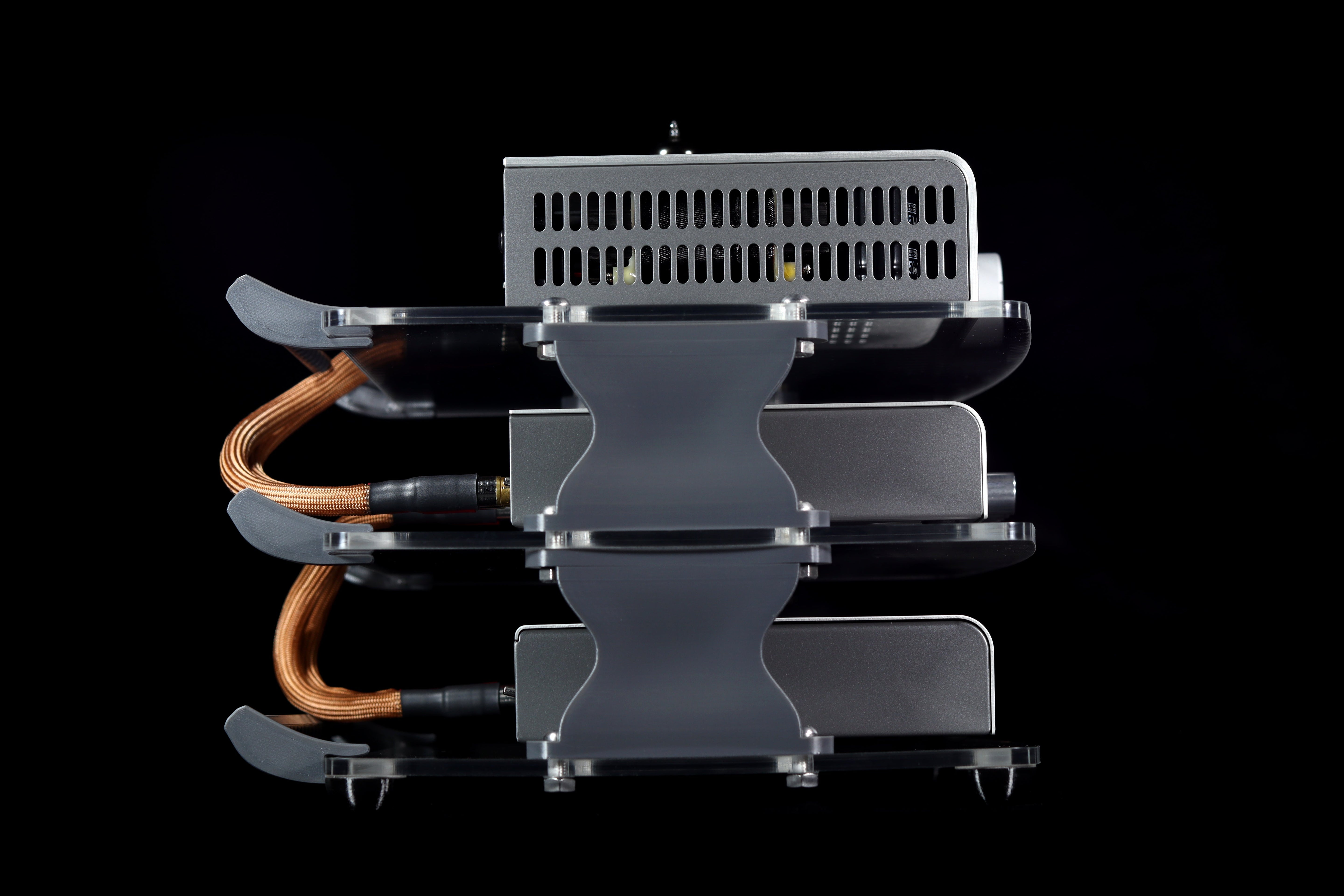 Apos Audio Sound Solver Audio Rack Sound Solver Large Desktop Audio Rack | Internal Brackets | Acrylic Shelves