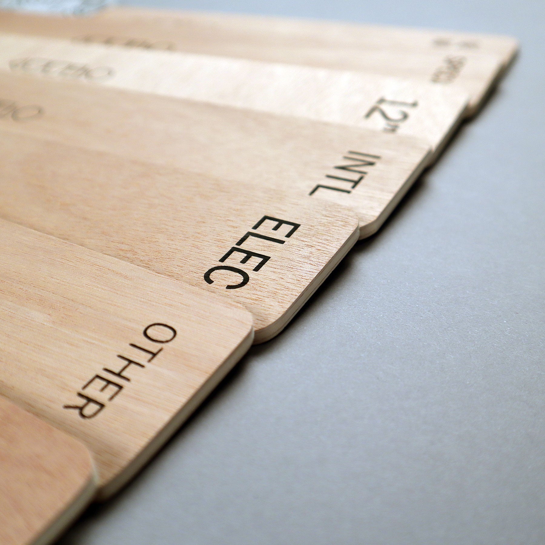 Apos Audio TurntableLab.com Accessory Turntable Lab: Wooden LP Dividers For Vinyl Records - Genre