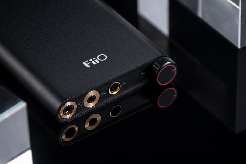 Apos Audio FiiO Headphone DAC/Amp FiiO Q3 THX Portable Balanced DAC/Amp