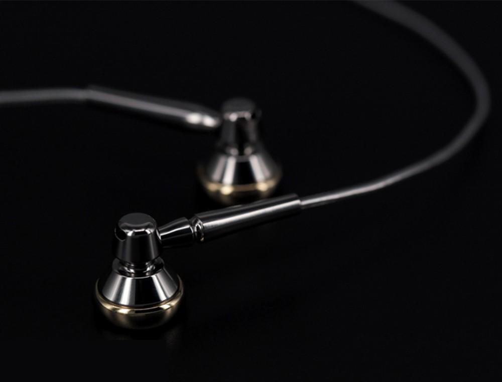 Apos Audio Moondrop Earphone / In-Ear Monitor (IEM) Moondrop Chaconne Earbud Earphones (Apos Certified)